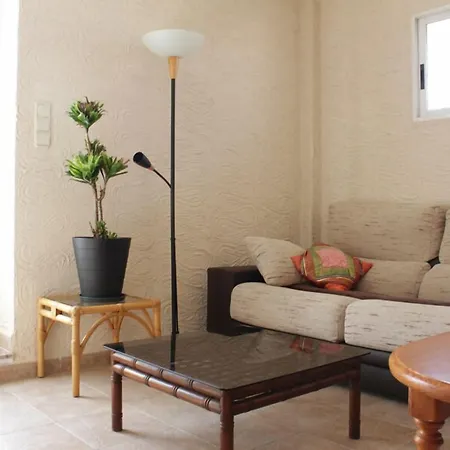 Casa Frente Al Rosa 3* Torrevieja