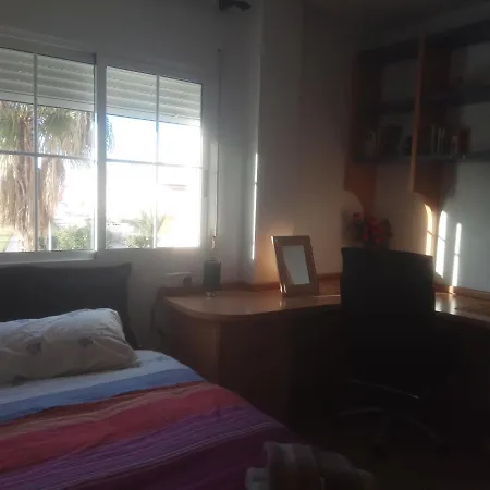 לינה וארוחת בוקר Casa Frente Al Rosa טורבייחה