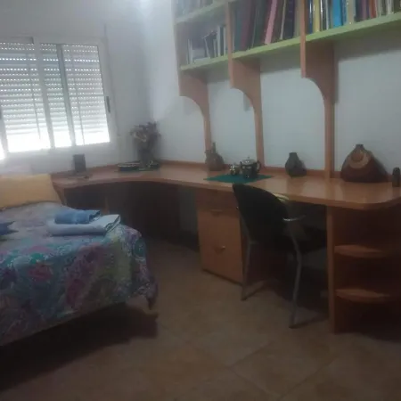 לינה וארוחת בוקר Casa Frente Al Rosa 3*