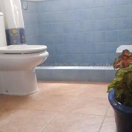 לינה וארוחת בוקר Casa Frente Al Rosa