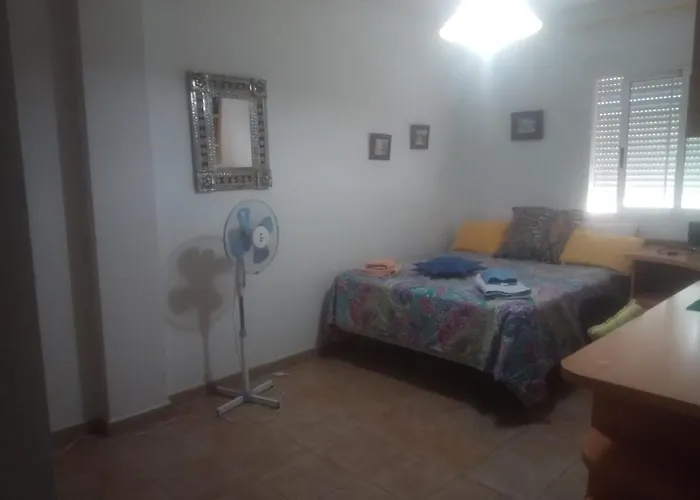 Casa Frente Al Rosa 3* Torrevieja