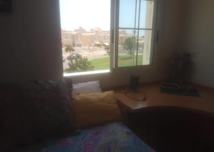 Casa Frente Al Rosa Bed & Breakfast Torrevieja